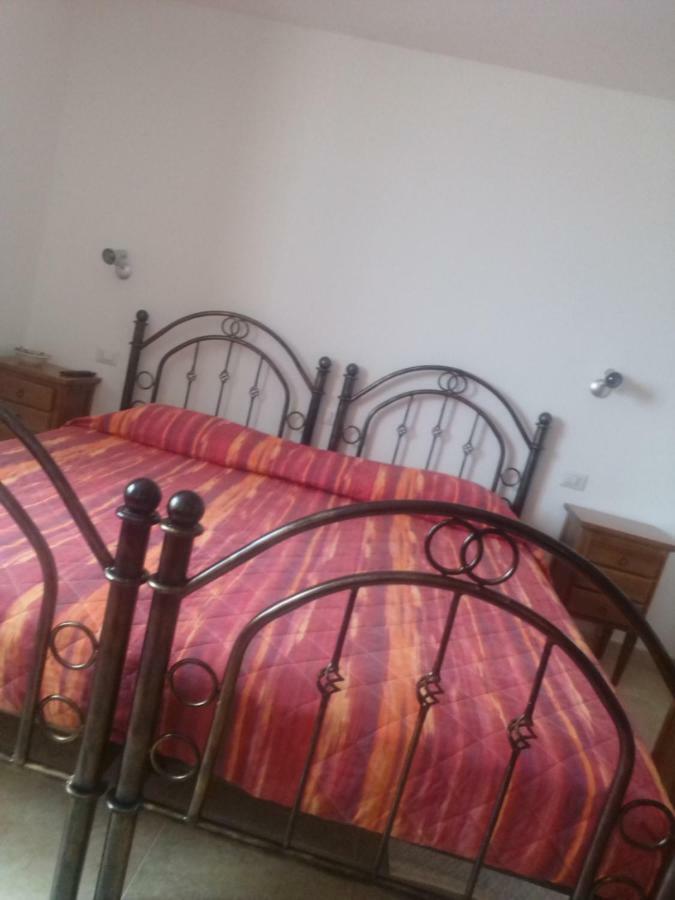 B&B Gennargentu Фонні Екстер'єр фото
